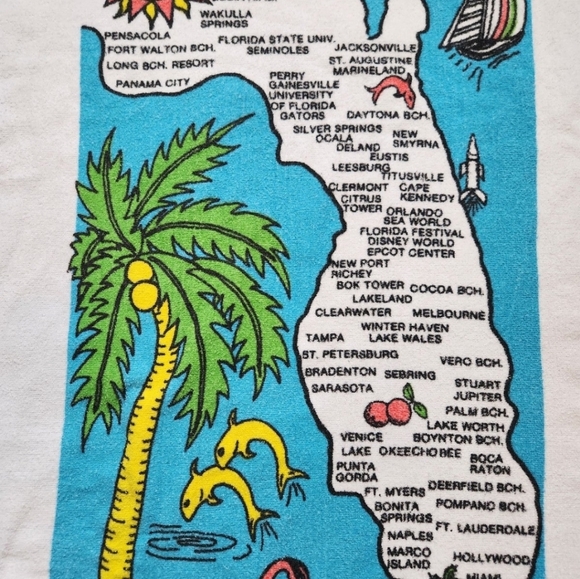 Vintage Florida Beach Towel - Picture 2 of 3